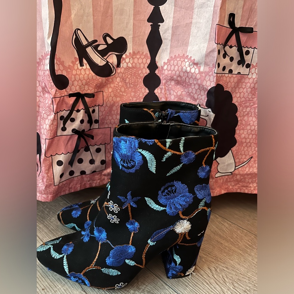 Flowered high heel 💙👠 - Picture 4 of 6